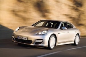 porsche panamera 300x200 - Porsche Panamera vorgestellt