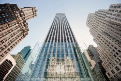 Apple by flickr, eriwst cc by flickr/ eriwst