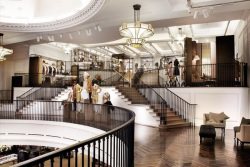 Burberry Flagship-Store Quelle Burberry Quelle: Burberry