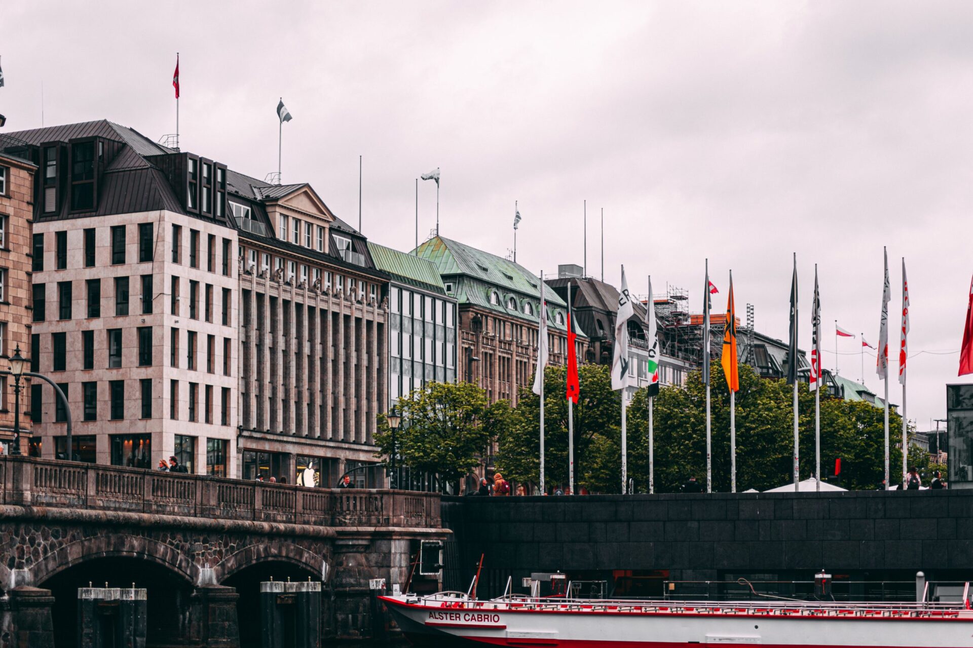 Das Alsterhaus in Hamburg LUXURY FIRST Luxusblog