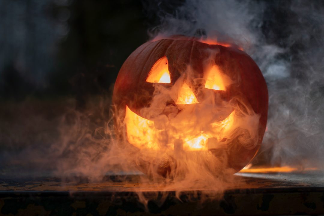 halloween kostuem 1080x720 - Heidi Klum: Halloween-Party als Oma