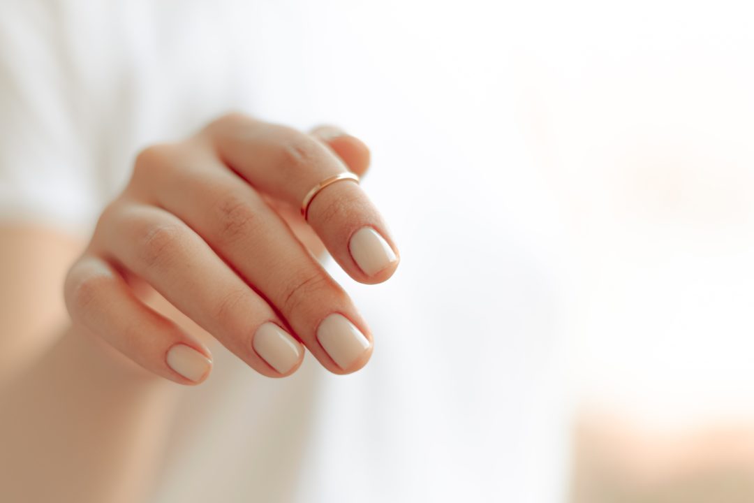 nagelpflege tipps 1080x720 - Die richtige Nagelpflege. Diese 10 Punkte sollte man beachten!