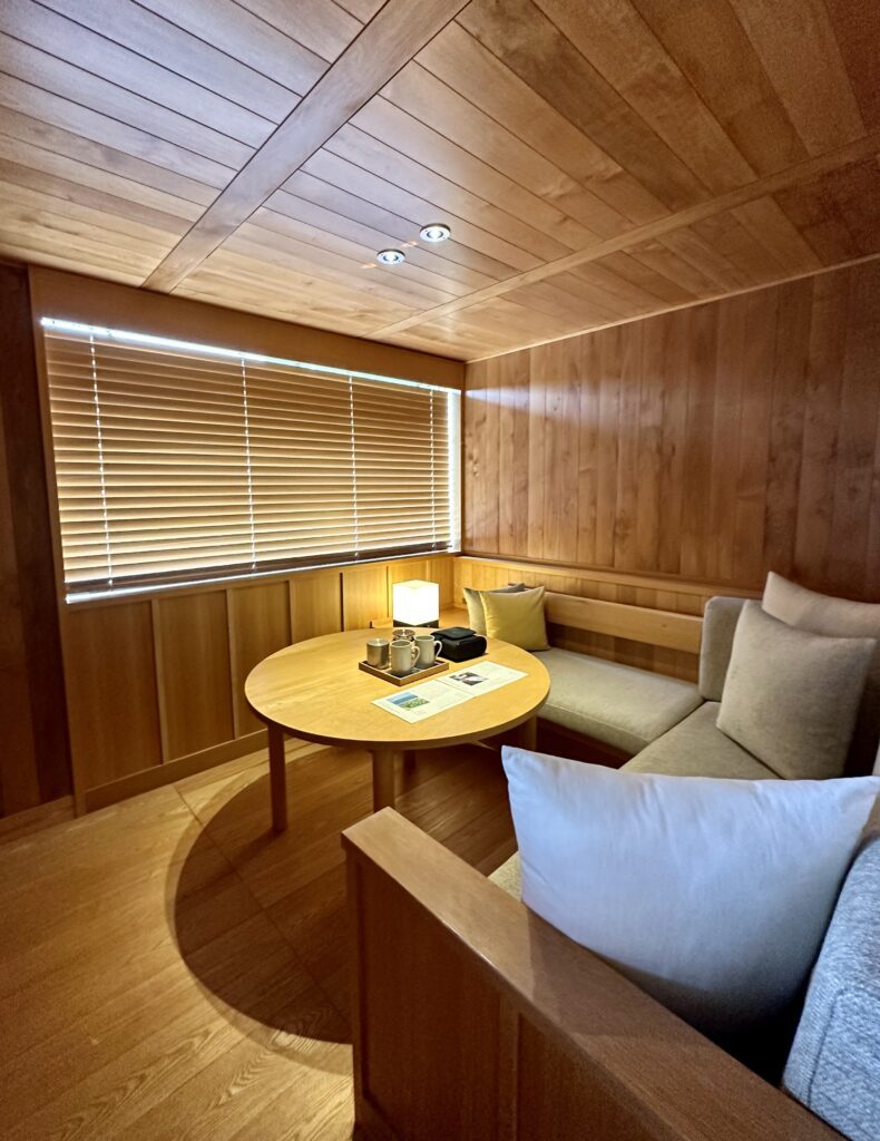Guntû Luxury Cruise Cabin