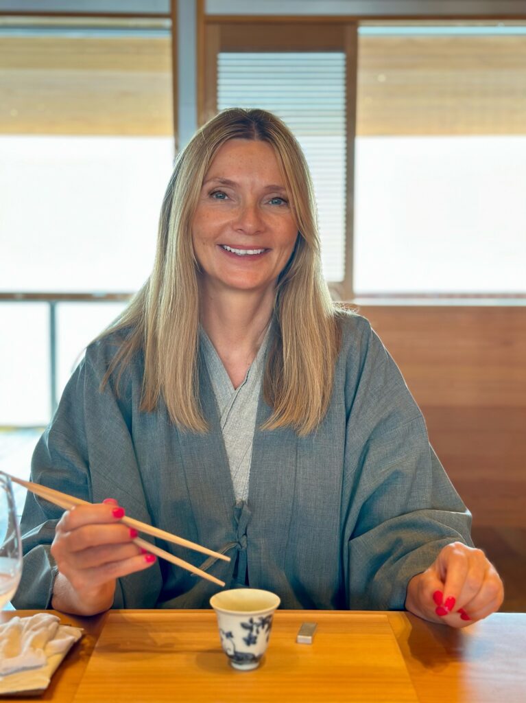 Luxury Firts at Guntû Luxury Cruise Fine Dining