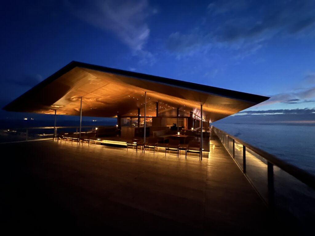 Guntu Luxury Japanese Cruise Ship Seto Inland Sea