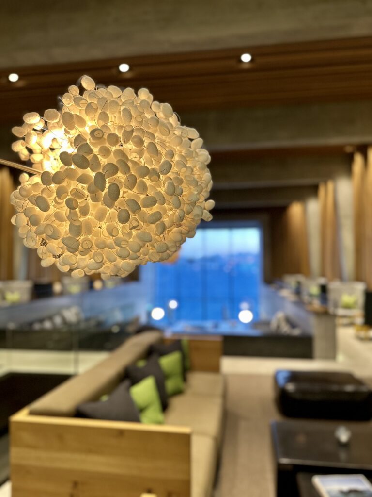 Hotel Chetzeron Crans Montana in ehemaliger Liftstation