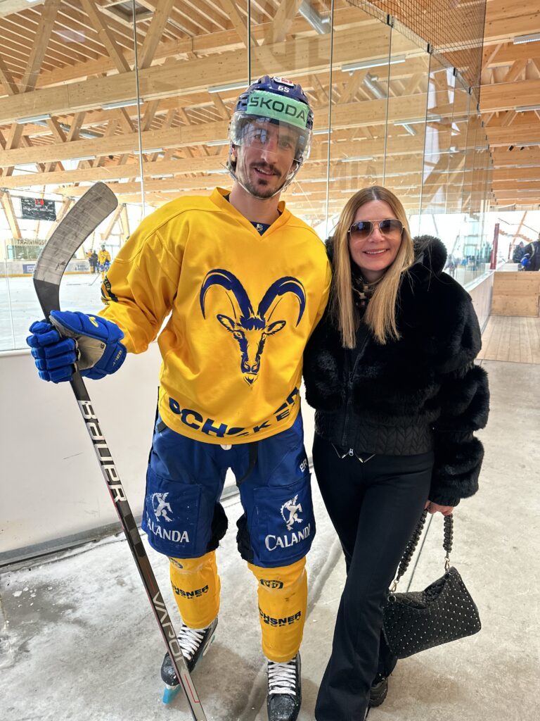 Luxury First Dr. Klarkowski besucht HC Davos
