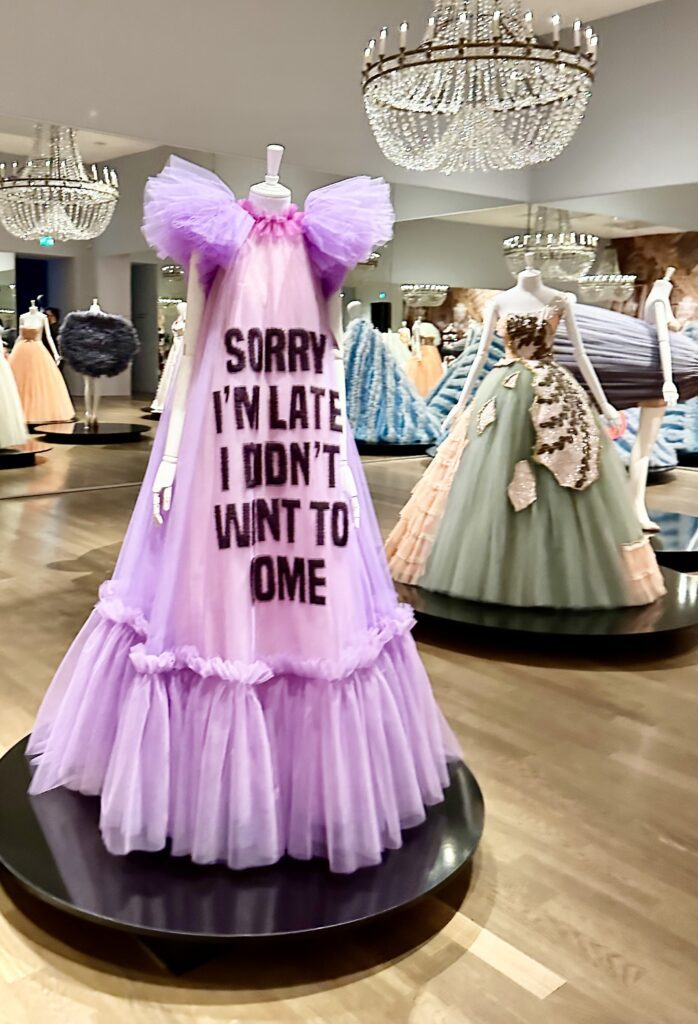 Viktor & Rolf Fashion Statements München Kunsthalle