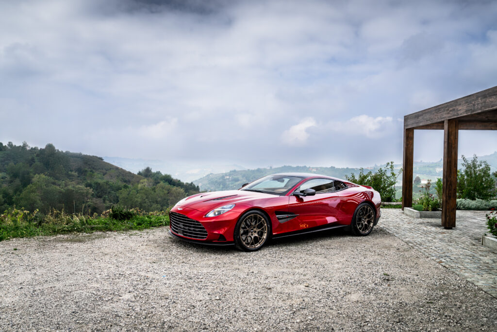 Aston Martin Vanquish