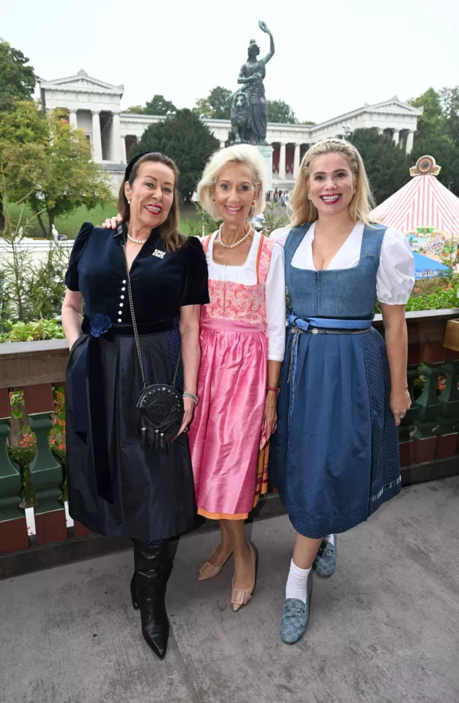 7. CeU-Ladies Wiesn Lunch 2025 in der Käfer-Wiesn-Schänke. 140 Unternehmerinnen aus Deutschland und Europa beim Networking im Dirndl.