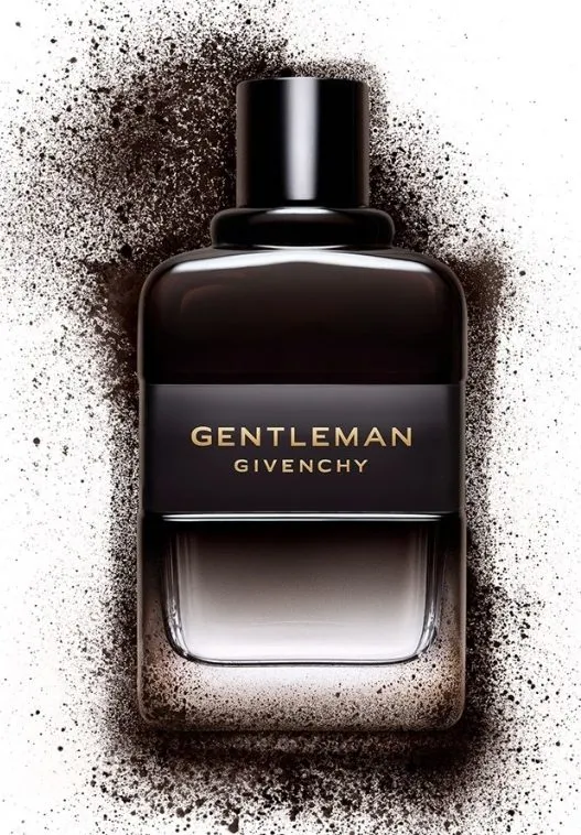 Givenchy Gentleman Boisée Eau de Parfum – braun-schwarzer Herrenflakon 2025 mit holzig-würzigem Charakter