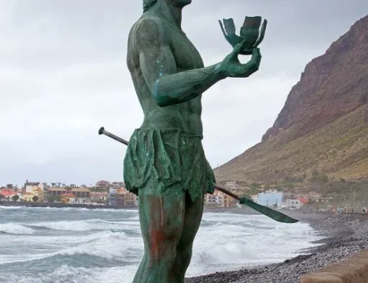 Statue des Rebellen Hautacuperche am Strand von Valle Gran Rey auf La Gomera