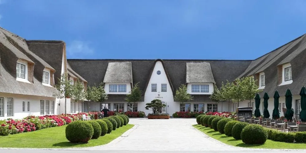 Luxushotel am Wasser in Deutschland &ndash; Althoff Seehotel &Uuml;berfahrt am Tegernsee mit Panorama und direkter Seelage