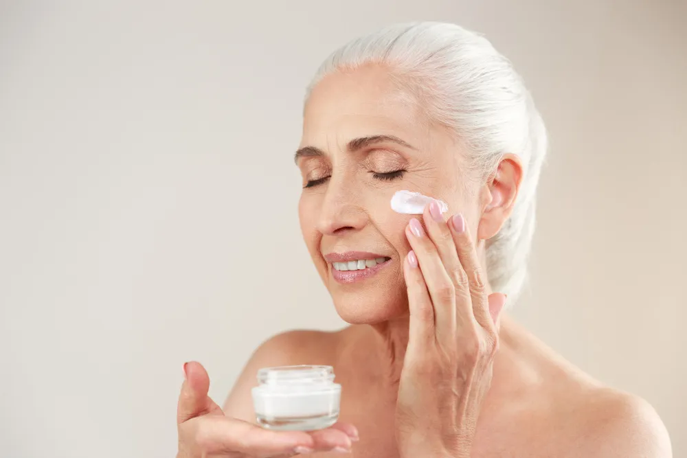 Faltencreme für die Haut