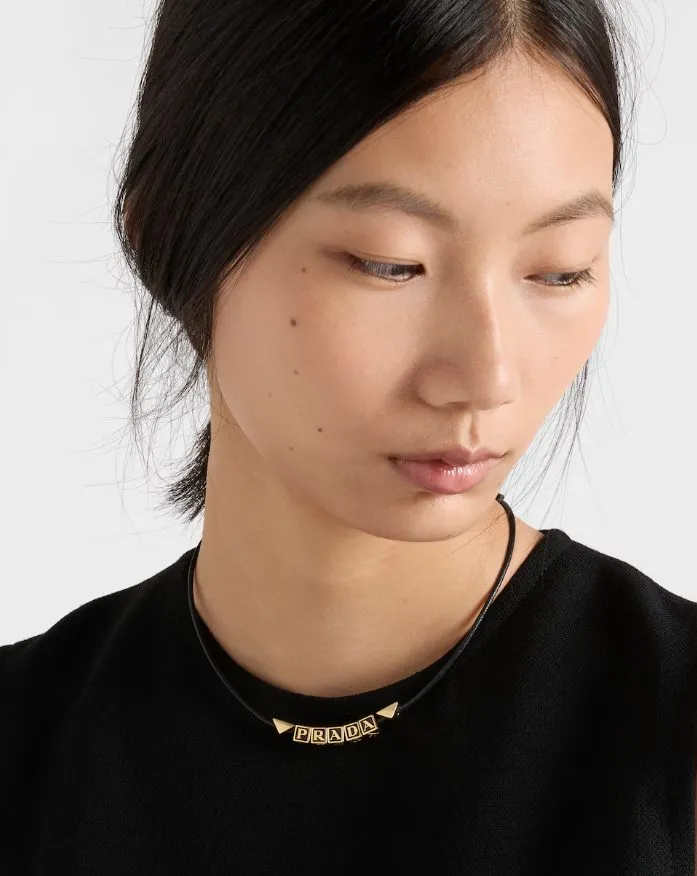 Choker aus Nappa-Leder