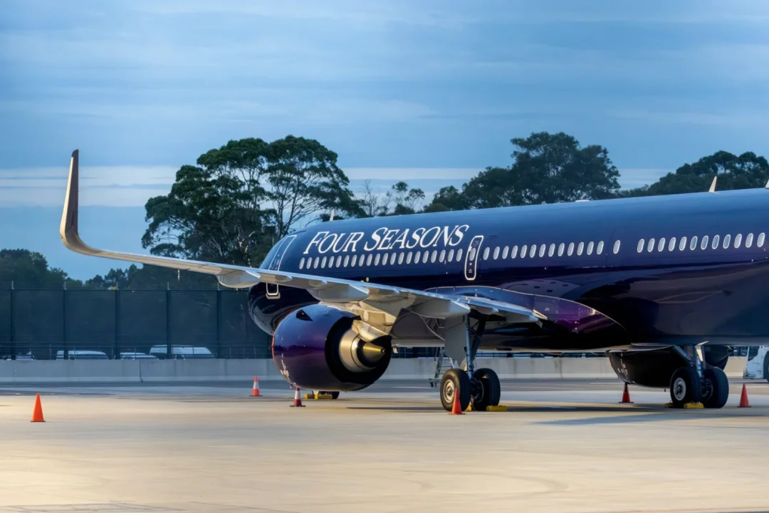 Four Seasons Private Jet Airbus A321neo-LR auf einem Flughafenvorfeld