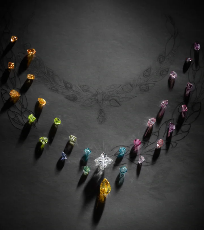 eltene farbige Diamanten für das Victory-Collier der Louis Vuitton Mythica Kollektion 2026