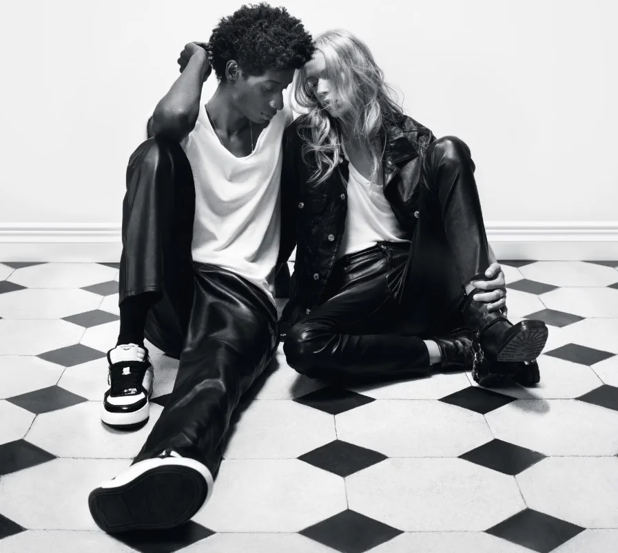 Schwarz-Weiß-Kampagnenmotiv von Zadig & Voltaire zu This is Her